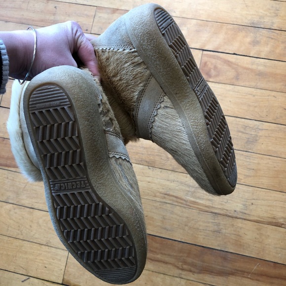 Tecnica Cream Colored Apres Ski Boots Fur / Suede - Picture 8 of 8